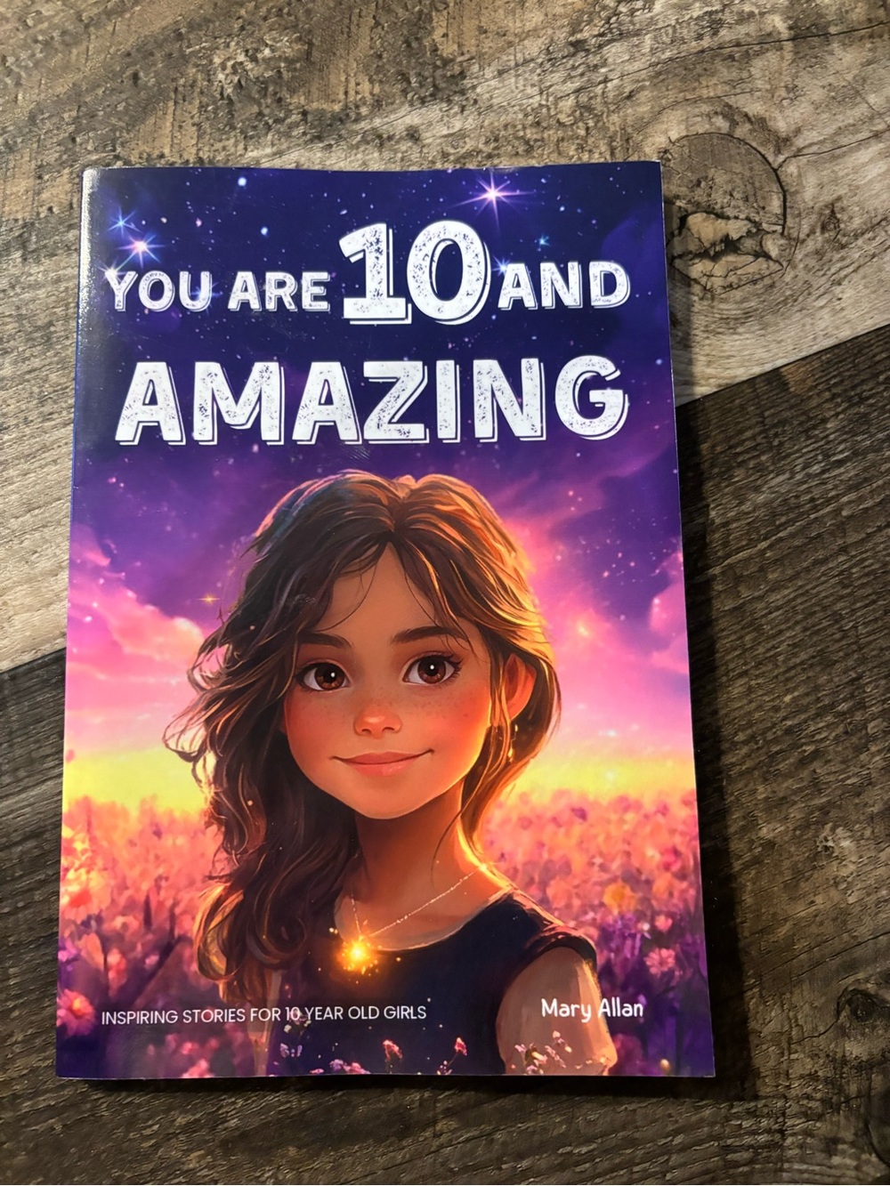 Amazing You Are 10 and Amazing - Purple Girls' book